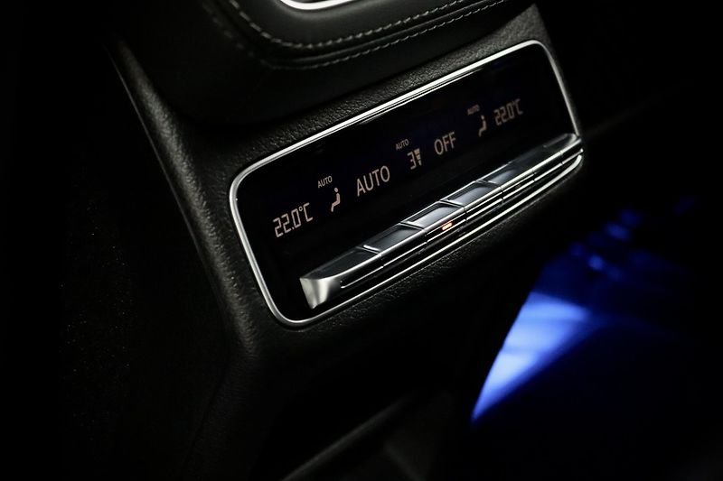 Mercedes-Benz GLE Coupé 53 AMG 4MATIC+ 320 kW - fotka 26 z 53