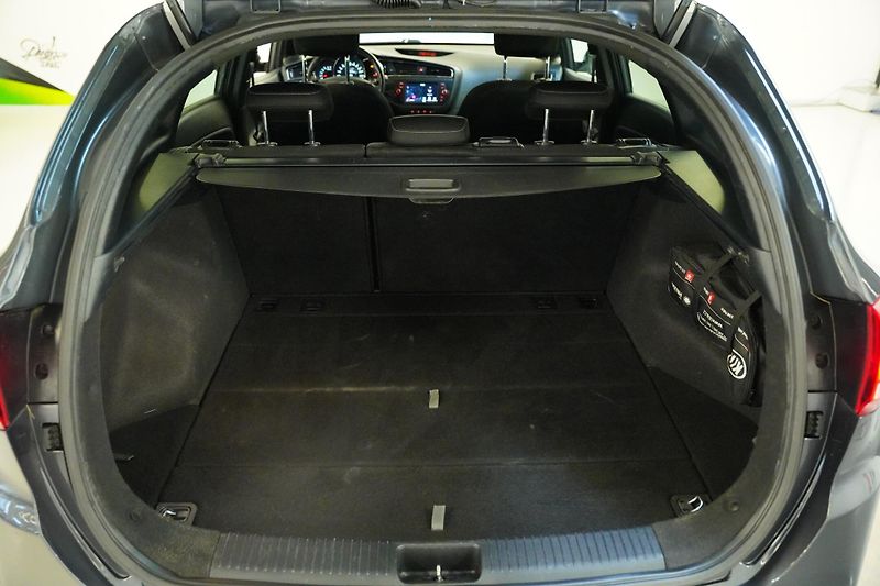 Kia Ceed - fotka 26 z 26
