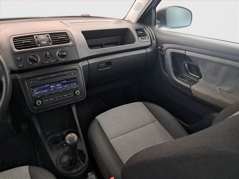 Škoda Fabia (2010) 1.2 TSI, Tažné, jezdí výborně - fotka 8 z 15