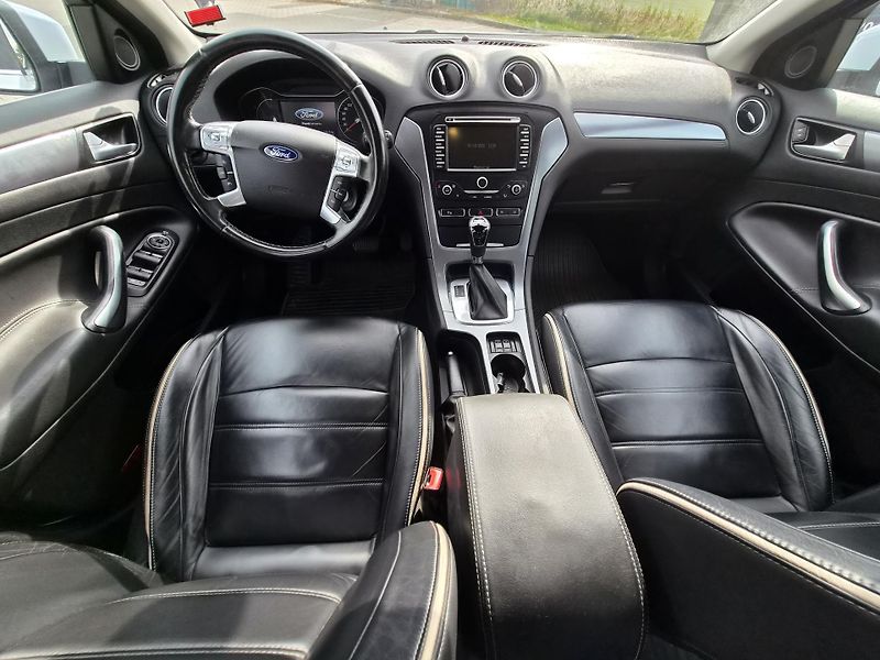 Ford Mondeo (2013) 2,0 TDCi - fotka 6 z 11
