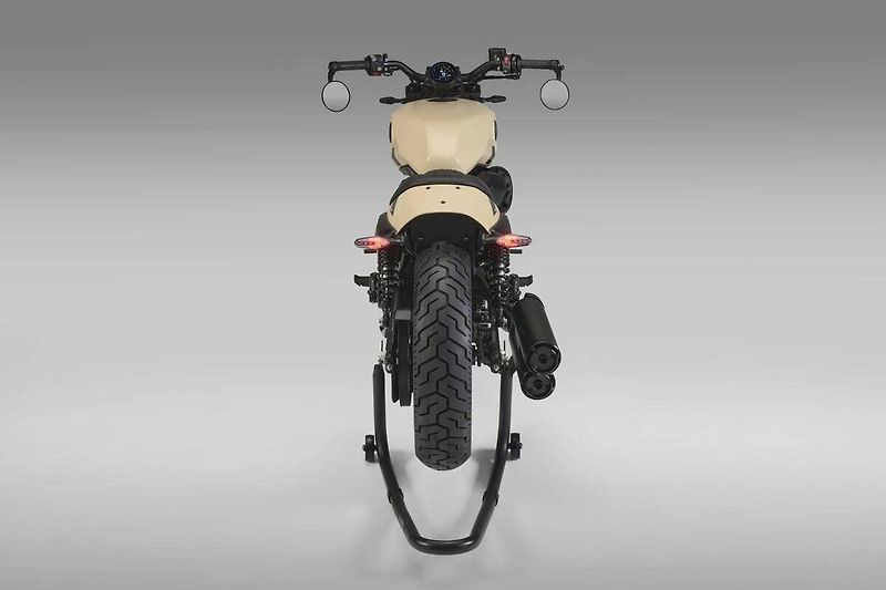 Benelli (2026) Leoncino Bobber 400 - fotka 11 z 12