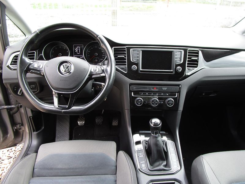 Volkswagen Golf Sportsvan 1,4TSI-92KW-KOUPEN V ČR+STK - fotka 10 z 20