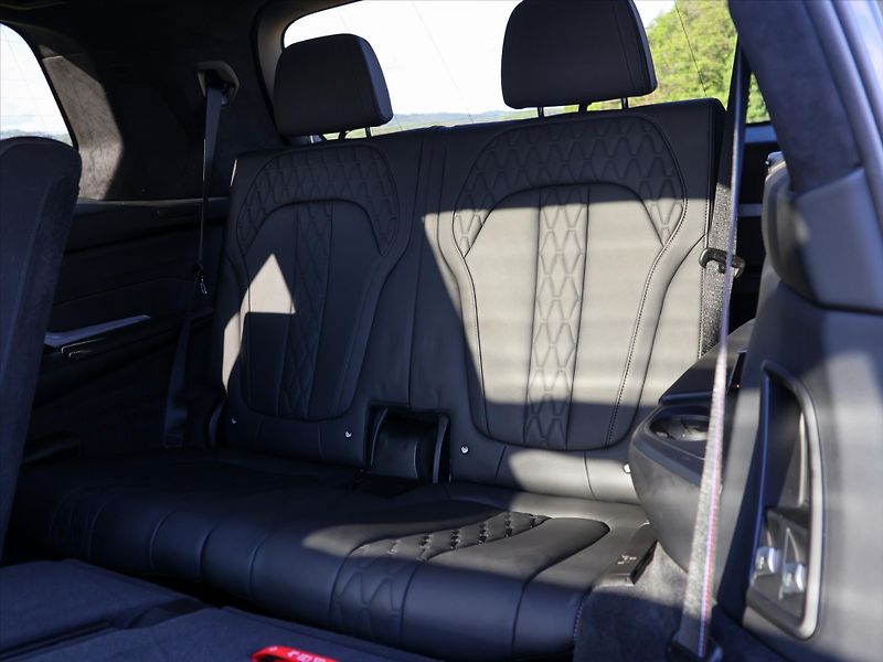 BMW X7 3,0 40d 250kW Xdrive M-Paket D - fotka 20 z 49