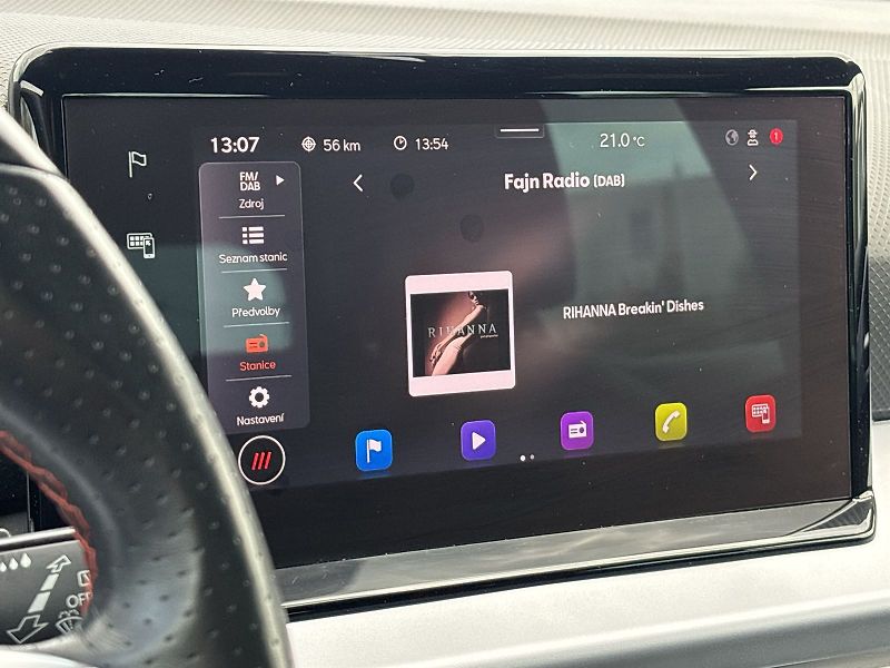 Seat Arona (2022) 1.5 TSI DSG FR - fotka 13 z 29