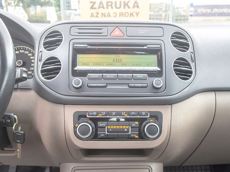 Volkswagen Golf Plus (2010) 1.6TDI 77KW – NOVÉ V ČR - fotka 17 z 38