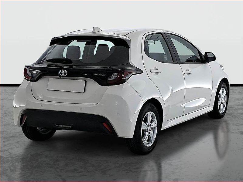 Toyota Yaris (2021) 1.5 VVT-i Hybrid, Automat, ČR - fotka 5 z 17