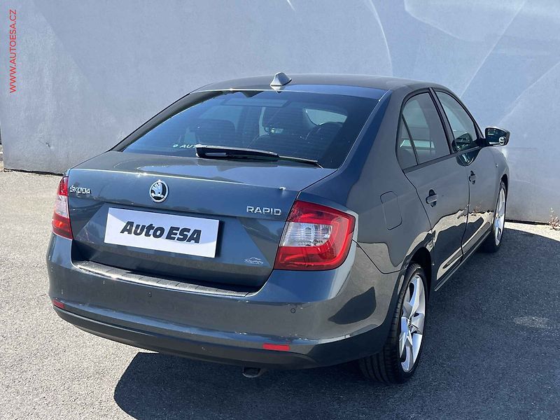 Škoda Rapid (2015) 1.6TDi, ČR, servis.kniha, AC - fotka 4 z 16