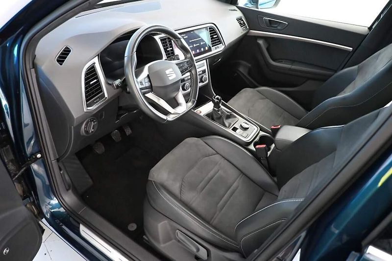 Seat Ateca (2023) 2.0 LED XPERIENCE Virtual Tažn - fotka 10 z 33