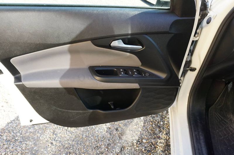 Fiat Tipo (2017) 1,4 nové v ČR - fotka 8 z 21
