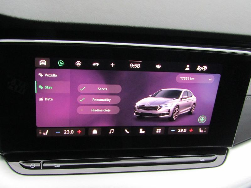 Škoda Octavia IV FL Selection 1.5 TSI /110kW - fotka 29 z 30