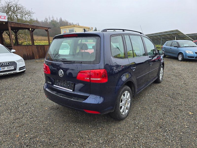 Volkswagen Touran (2013) 1.2 TSI 77KW - fotka 7 z 22