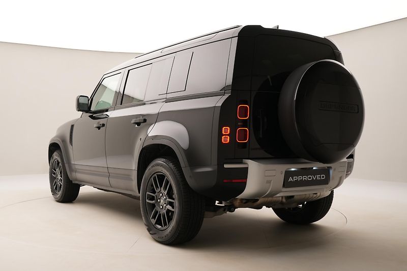 Land Rover Defender 110 D200 S AWD AUT CZ 1.maj. - fotka 10 z 47