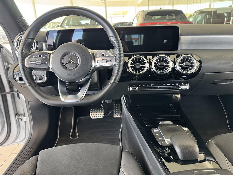 Mercedes-Benz CLA 250e AMG*160kW*Webasto*Panoram - fotka 9 z 40