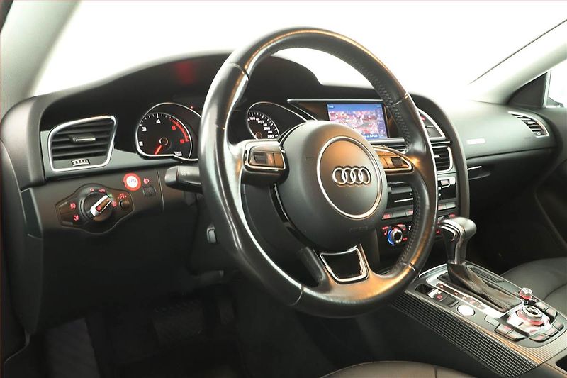 Audi A5 (2014) 2.0 TDI, 4X4, Automat, Kůže - fotka 7 z 19