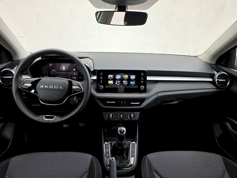 Škoda Fabia (2025) 1,0TSI 70KW SELECTION - fotka 5 z 30