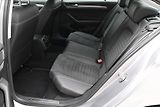 Volkswagen Passat 1,4 TSI GTE 160 kW DSG Highlin - náhled 14