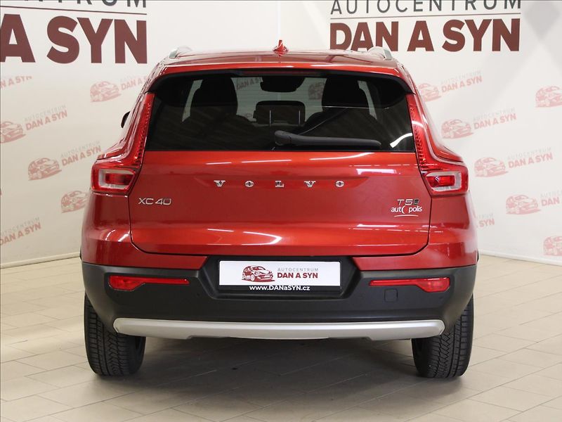 Volvo XC40 2,0 T5 182KW AWD zánovní - fotka 5 z 34