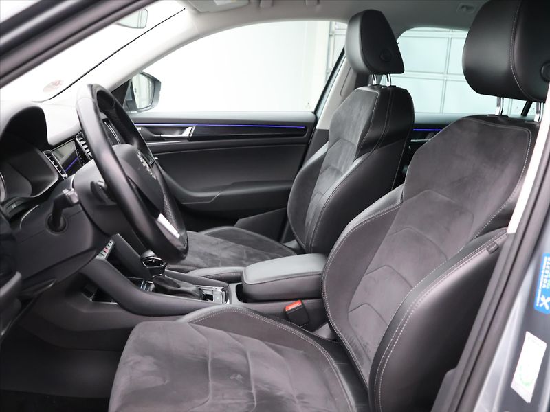 Škoda Kodiaq 2,0 TDI 140kW DSG 4X4 Style - fotka 12 z 40