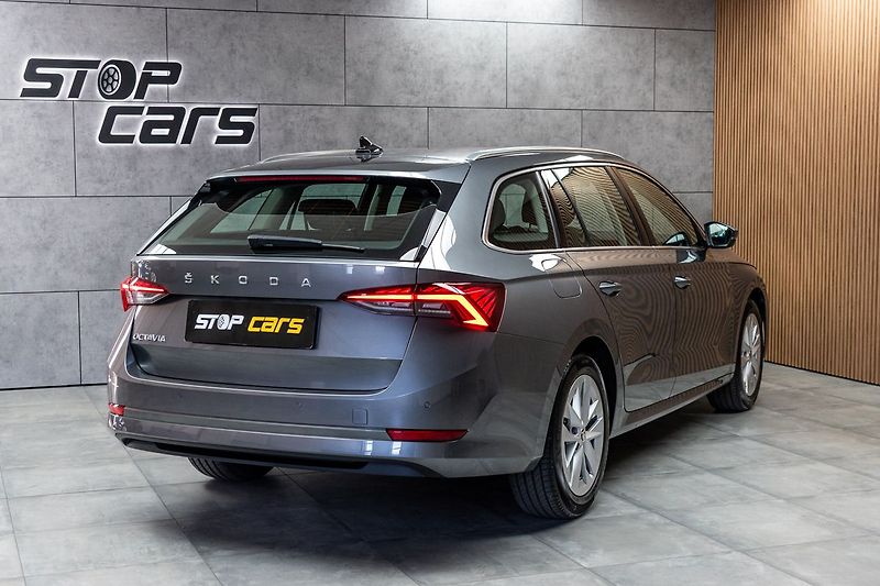 Škoda Octavia 1.5 TSI*REZERVACE* - fotka 6 z 37