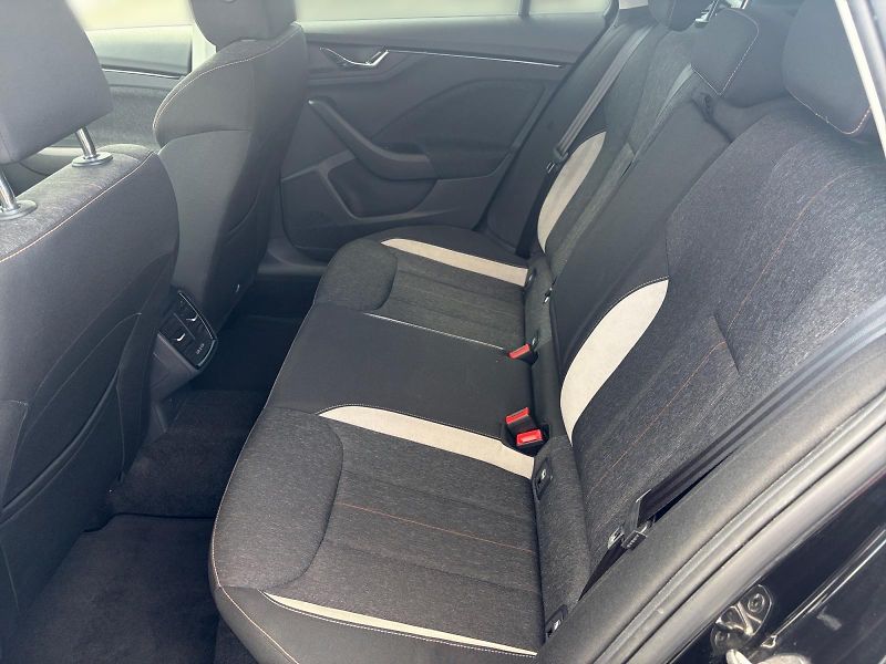 Škoda Kamiq (2021) STYLE 1.5TSI 110kW DSG CZ DPH - fotka 8 z 11
