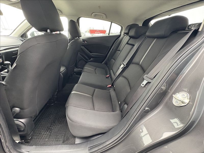 Mazda 3 2,0 i 88 KW REVOLUTION CZ 1.M - fotka 20 z 27