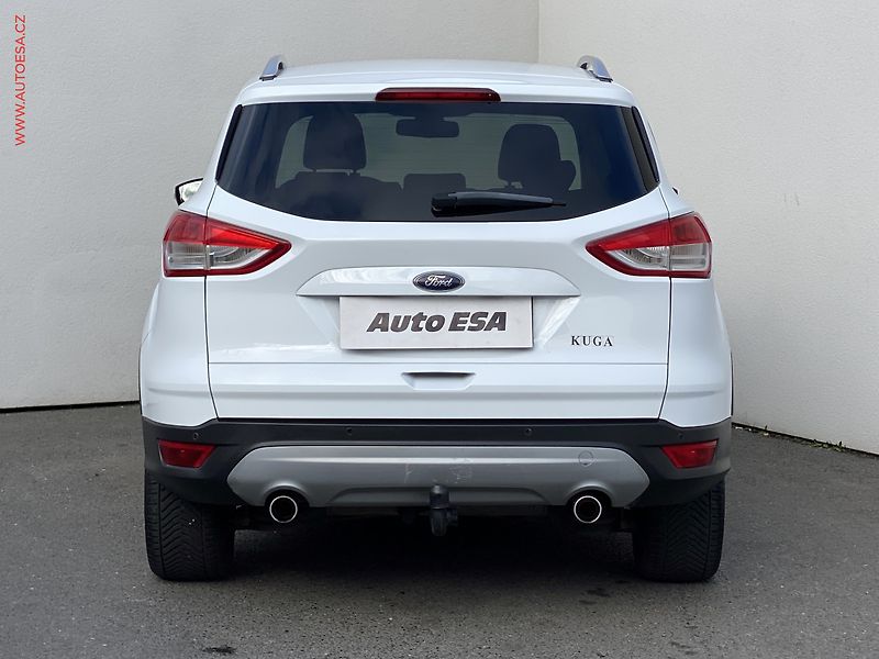 Ford Kuga (2013) 2.0 TDCi 4x4, Titanium - fotka 5 z 18