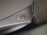 Peugeot 208 (2016) 1.2 PureTech, Automat - náhled 17