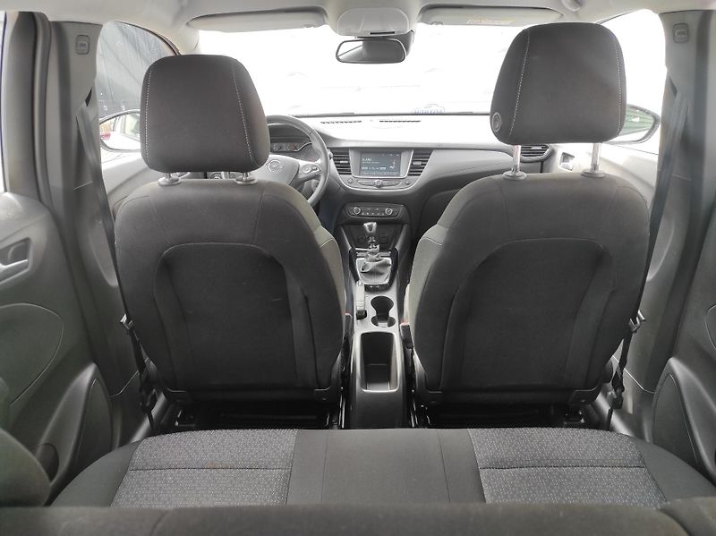 Opel Crossland 1,2Turbo 81kW,S/S,Elegance,ČR - fotka 18 z 44
