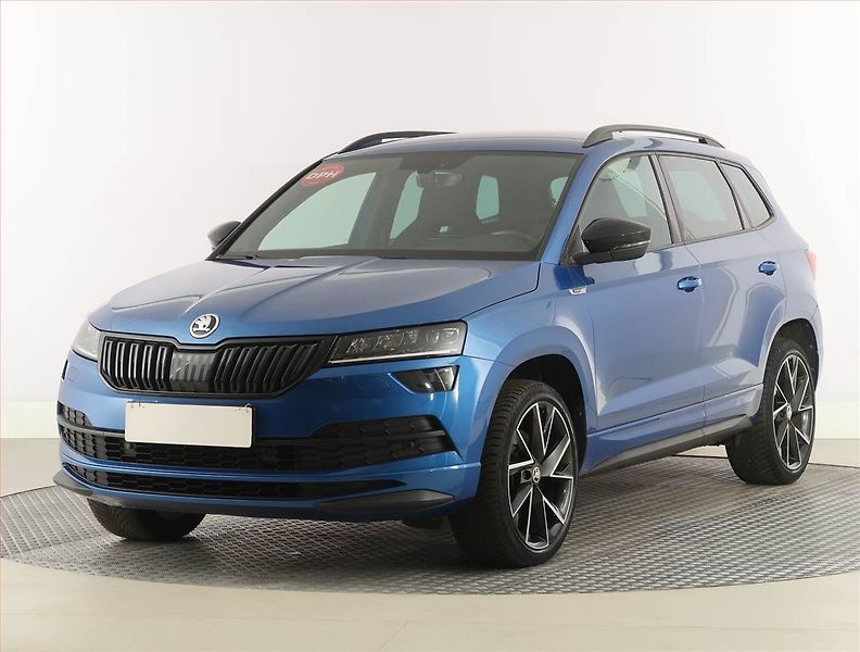 Škoda Karoq (2021) Sportline 1.5 TSI, digi klima - fotka 2 z 28