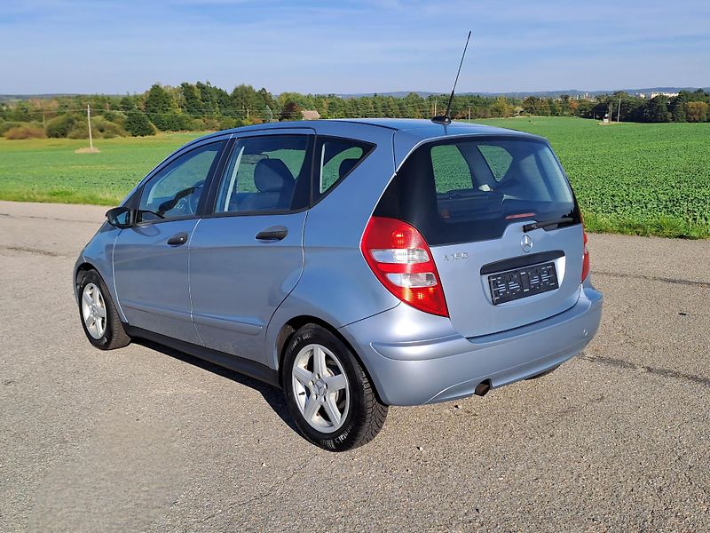 Mercedes-Benz Třídy A (2008) 1.5 AUTOMAT SERVISKA PĚKNÝ - fotka 7 z 37