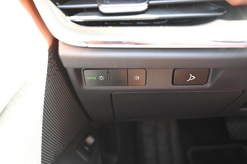 Škoda Enyaq iV / 82kWh / SoH 96,7/   DPH  - fotka 25 z 44