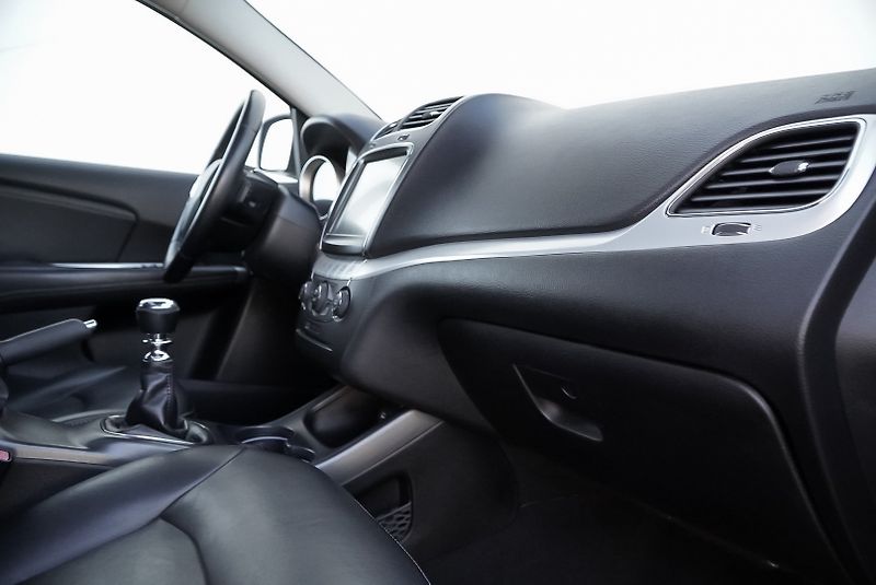 Fiat Freemont 2.0 Multijet LOUNGE - fotka 17 z 43