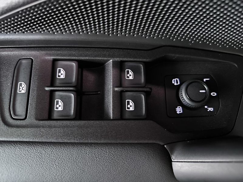 Volkswagen Tiguan DSG 1,5 TSi 96 kW Life - fotka 15 z 21