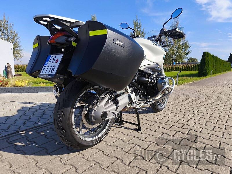 BMW R 1200 R (2012) - fotka 6 z 12