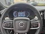 Volvo XC40 2,0 B3 Plus Dark - náhled 8