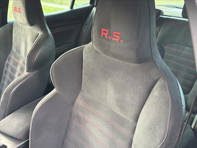 Renault Mégane 1,8 RS 280 ČR 1.MAJITEL - fotka 16 z 33