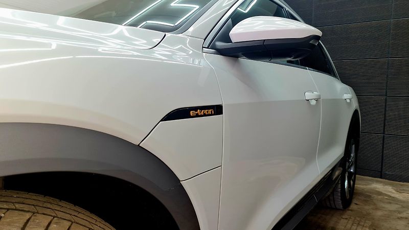 Audi e-tron (2022) 55 ADVANCE - fotka 3 z 15