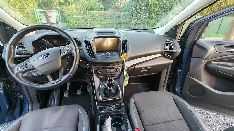 Ford Kuga (2018) 2 Titanium 1,5 EcoBoost, DPH - fotka 11 z 15