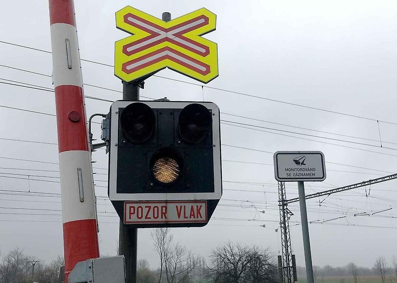 Druhý český chytrý - přestupky automaticky zaznamenávající - železniční přejezd je ve Studénce na Novojičínsku, 14. 3. 2024.