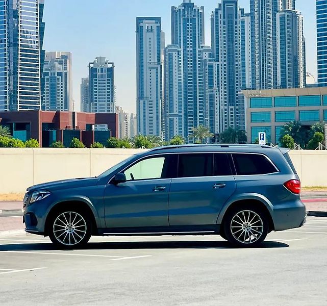 Mercedes-Benz GLS (2018) Prostorné SUV s V8 - fotka 4 z 20