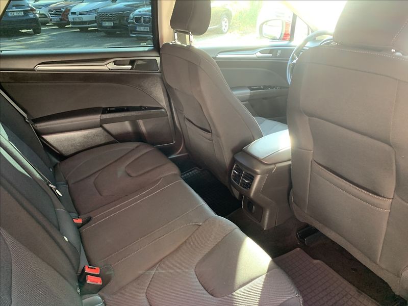 Ford Mondeo 2,0 TDCI 4x4 ČR - fotka 21 z 23