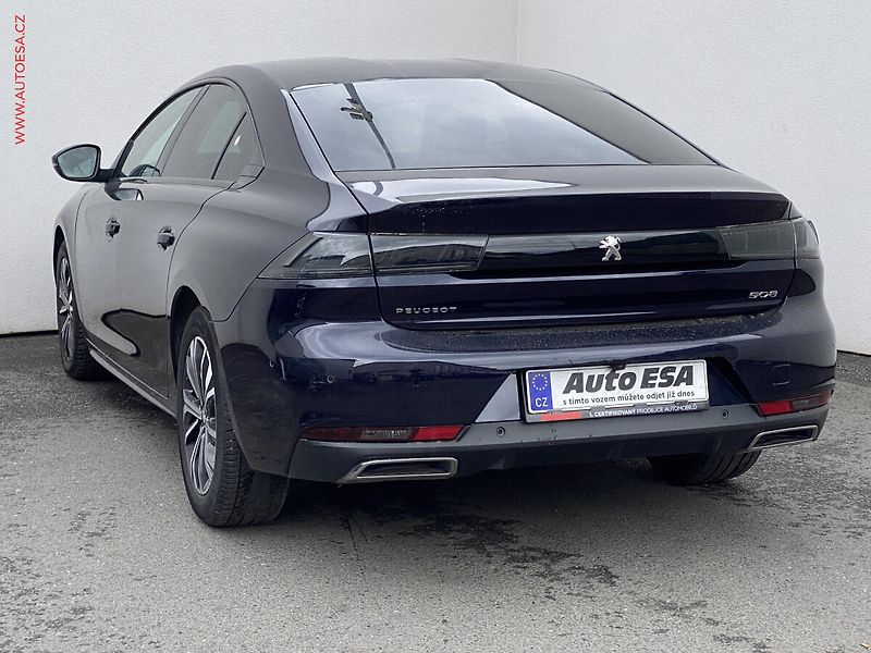 Peugeot 508 (2022) 1.2PT, Allure, AT - fotka 6 z 18