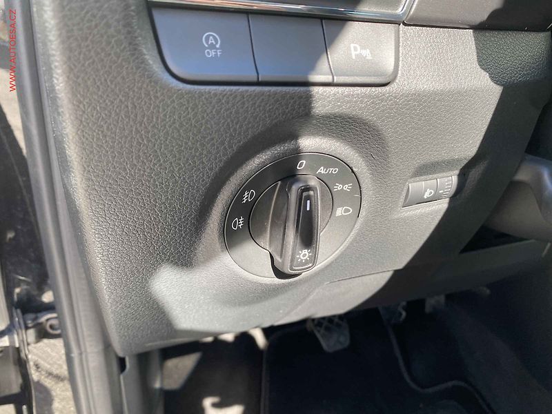 Škoda Fabia (2016) 1.2 TSi, Joy, navi, +kola - fotka 15 z 19