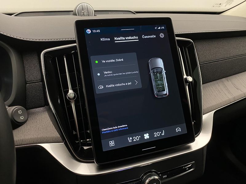 Volvo XC90 T8 AWD RECHARGE ULT REZERVACE - fotka 46 z 68