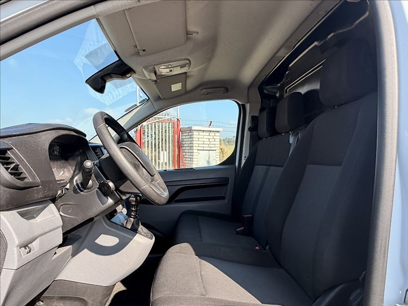 Citroën Jumpy 2,0 HDI 2023 LONG 36tKm - fotka 9 z 21