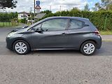 Peugeot 208 (2012) 1,6 eHDI 68Kw - náhled 8