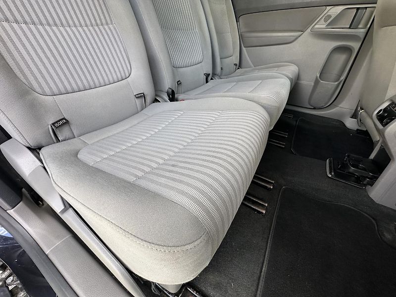 Seat Alhambra (2014) 2.0TDI/103kW * 7.Míst * 2.Maj  - fotka 21 z 35