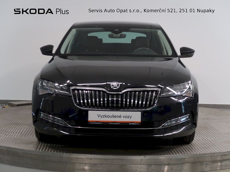 Škoda Superb (2022) STYLE 2.0TSI 140KW DSG - fotka 4 z 43