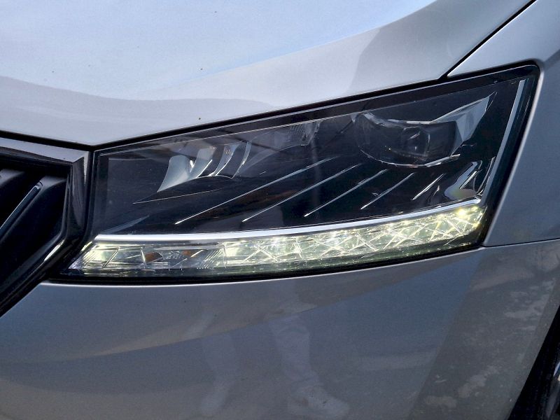 Škoda Fabia (2022) Combi DSG Black Edition 1,0TSi - fotka 31 z 32