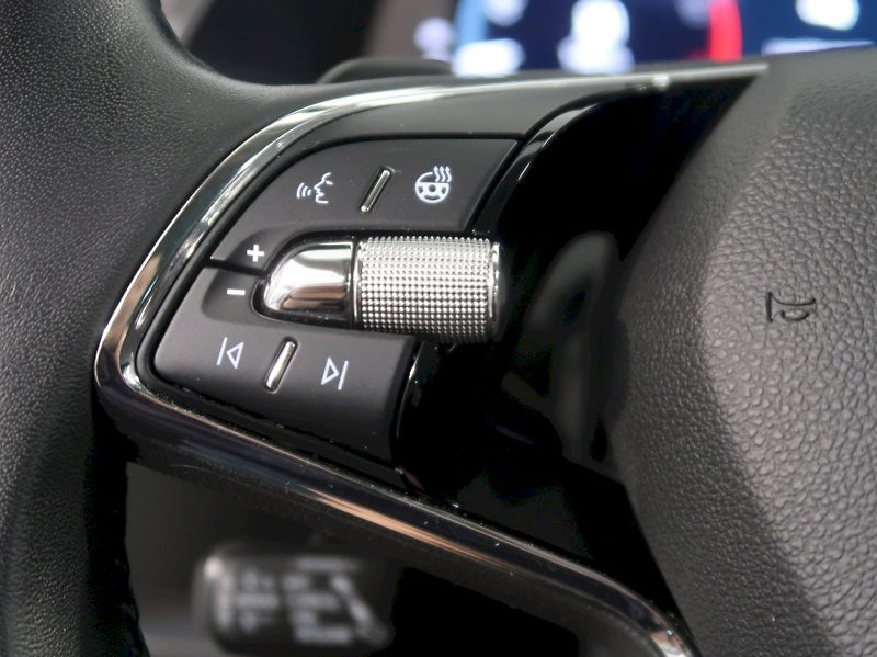 Škoda Superb (2023) STYLE 2.0TSI 140KW DSG - fotka 21 z 41